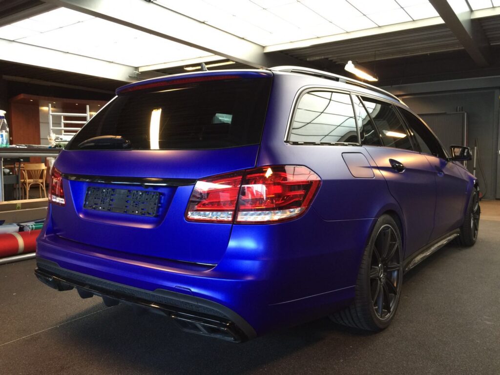 Mercedes E-AMG Combi (3M Satin MystiqueBlue metallic)