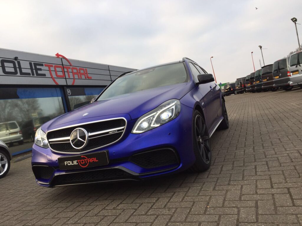 Mercedes E-AMG Combi (3M Satin MystiqueBlue metallic)