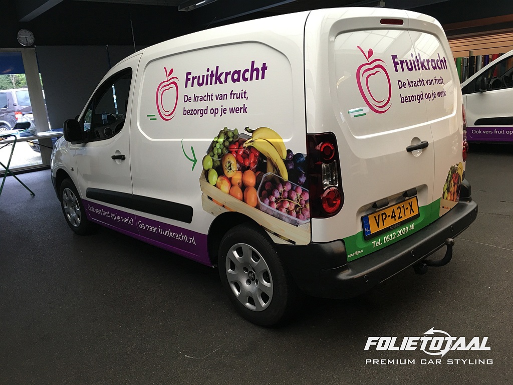 Belettering wagenpark (Fruitkracht Drachten)