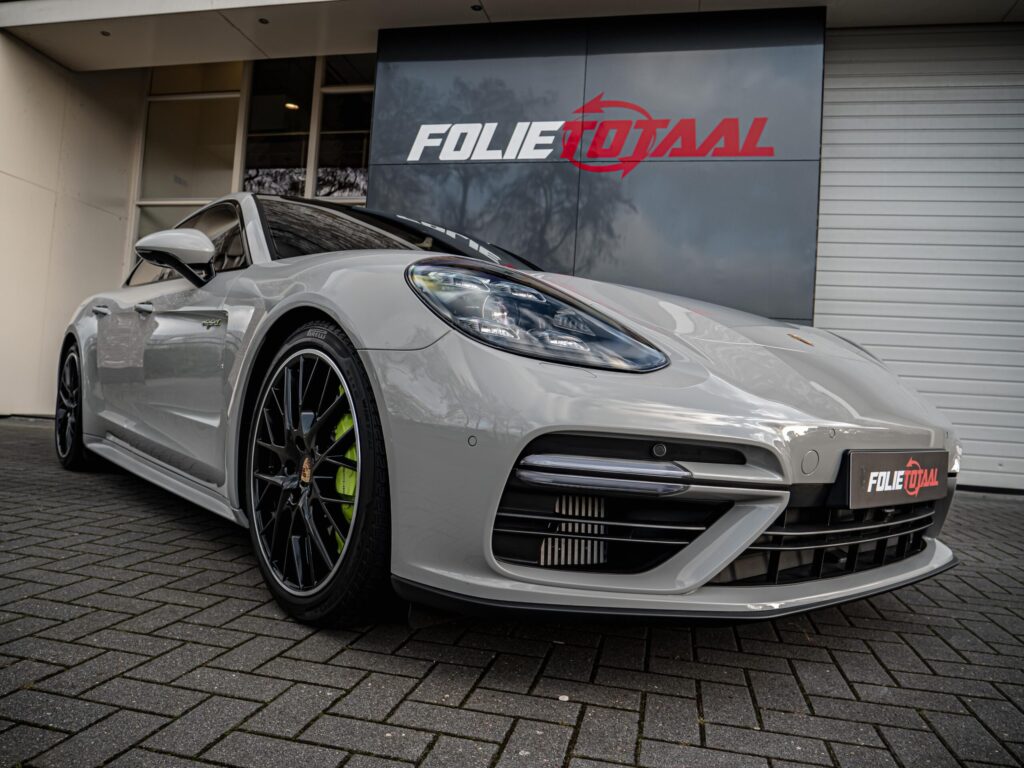 Full front PPF Porsche Panamera Hybrid