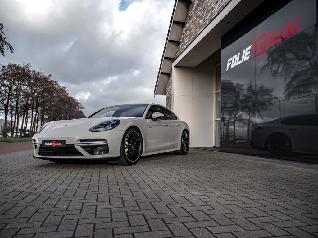 Full front PPF Porsche Panamera Hybrid
