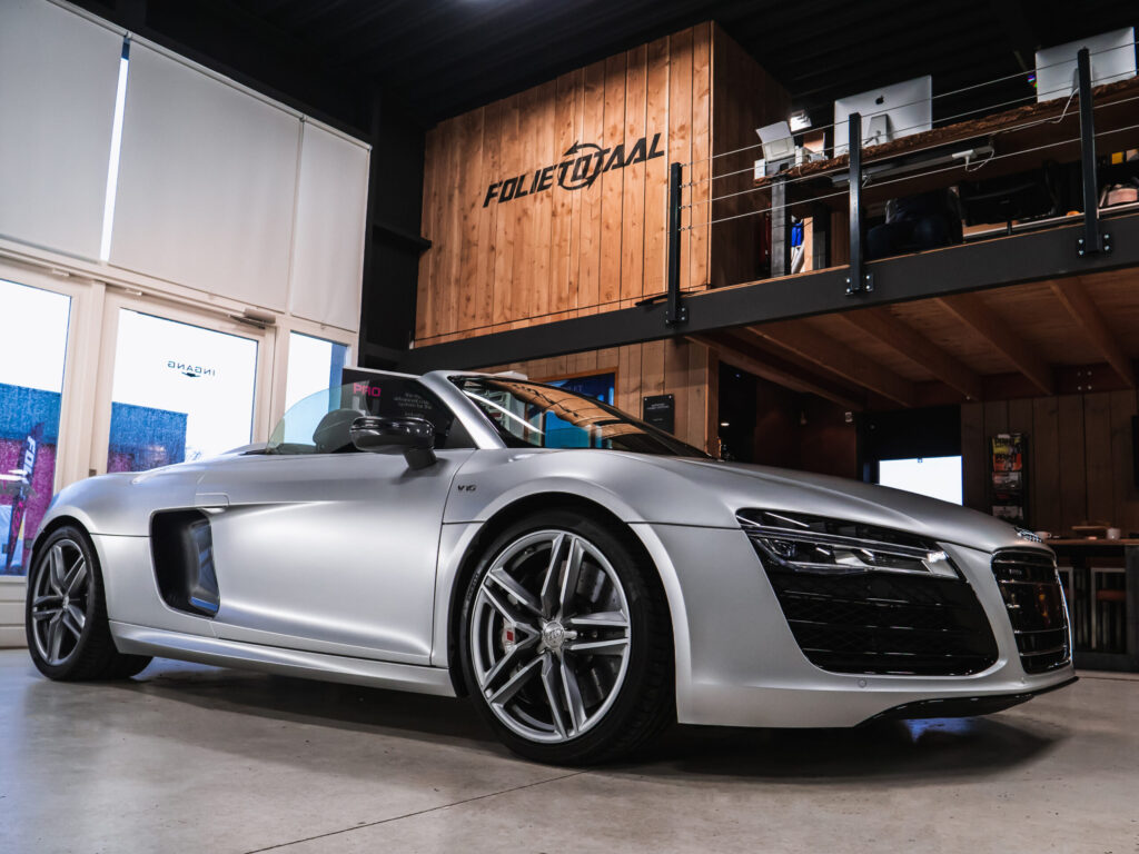 Audi R8 V10 Frozen Silver Full