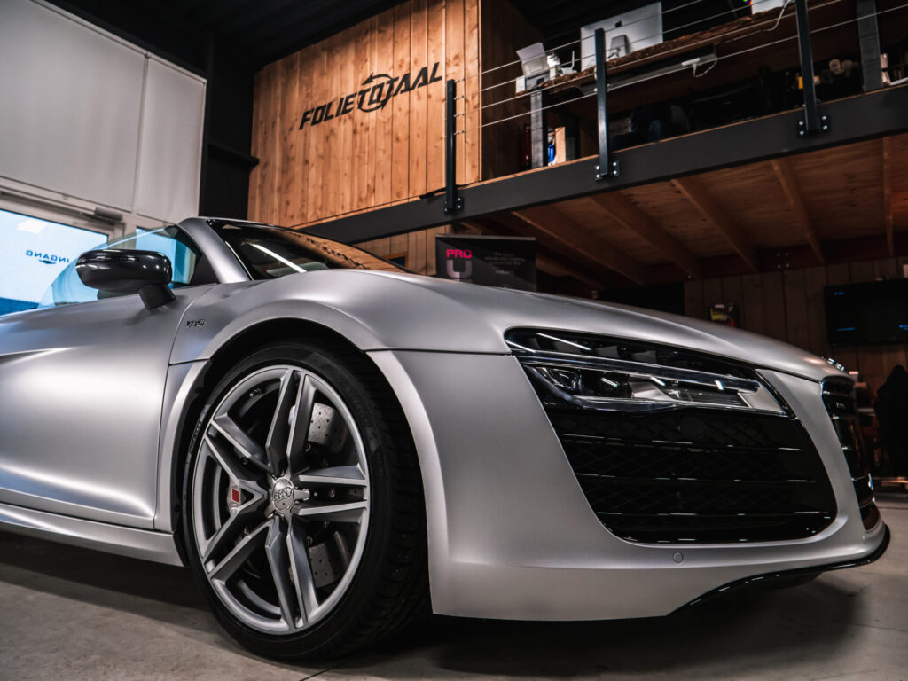 Audi R8 V10 Frozen Silver Full
