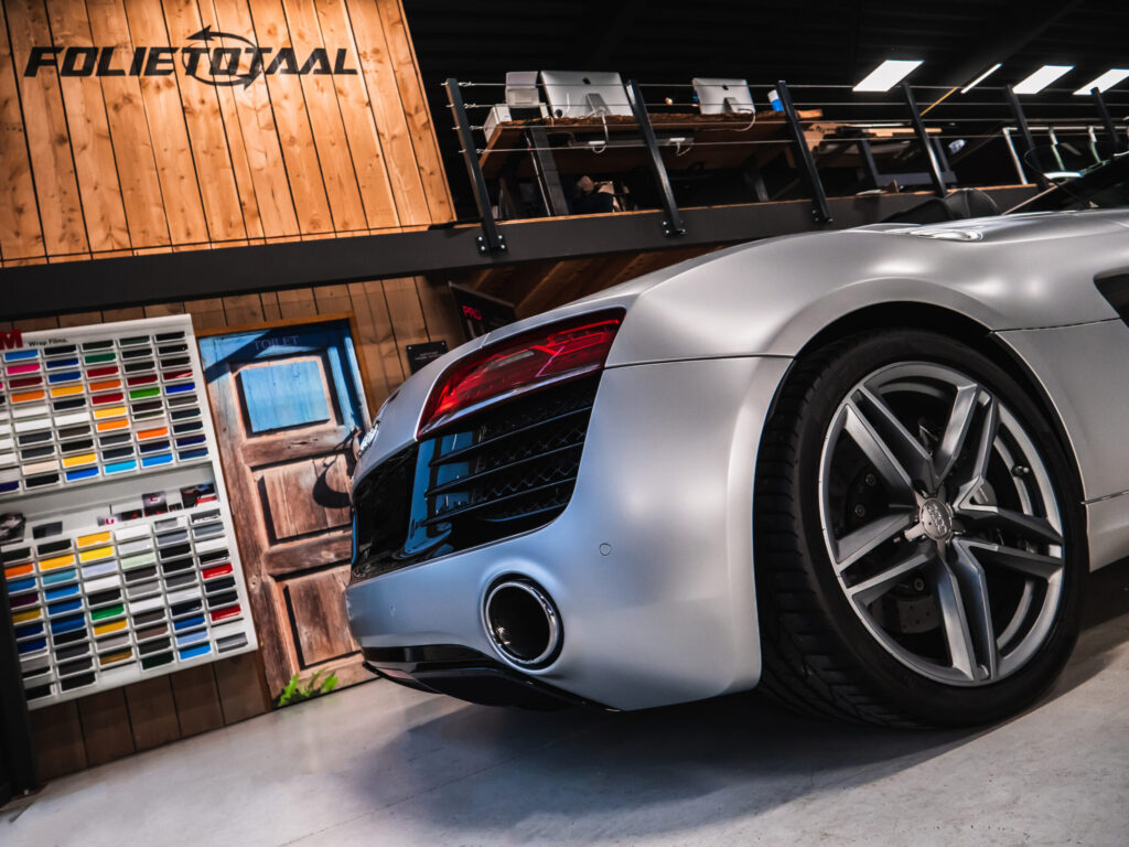 Audi R8 V10 Frozen Silver Full