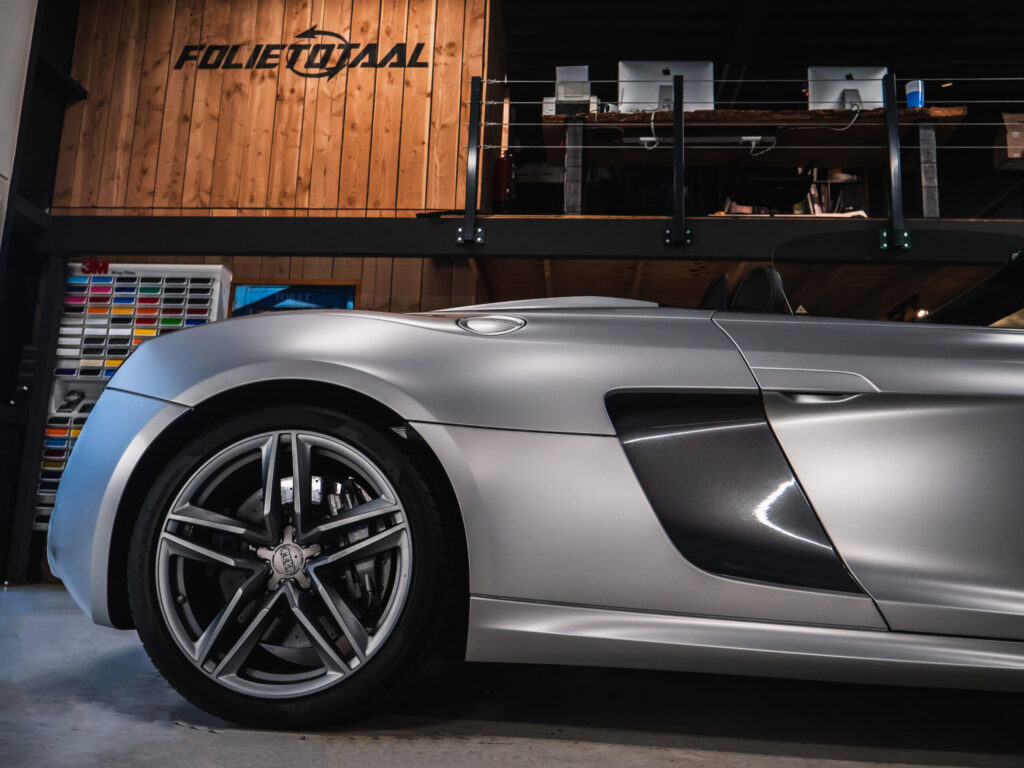 Audi R8 V10 Frozen Silver Full