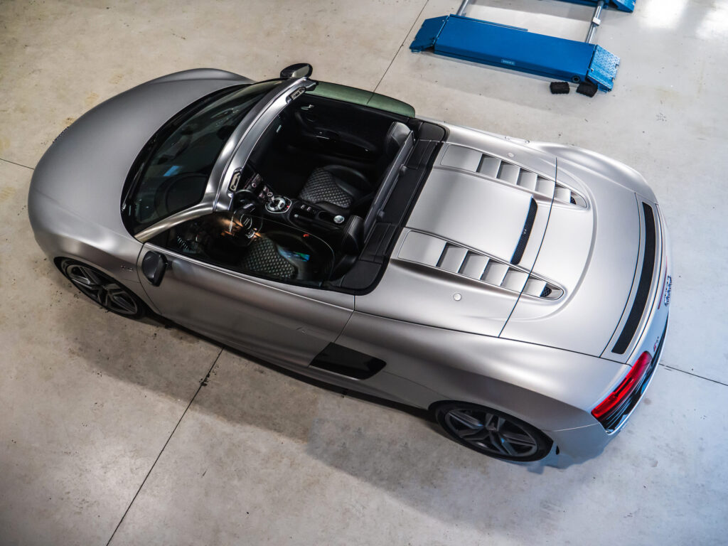Audi R8 V10 Frozen Silver Full