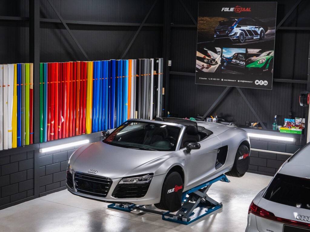 Audi R8 V10 Frozen Silver Full