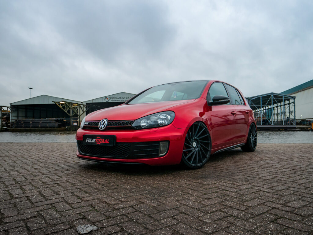 Volkswagen Golf GTI Candy Red