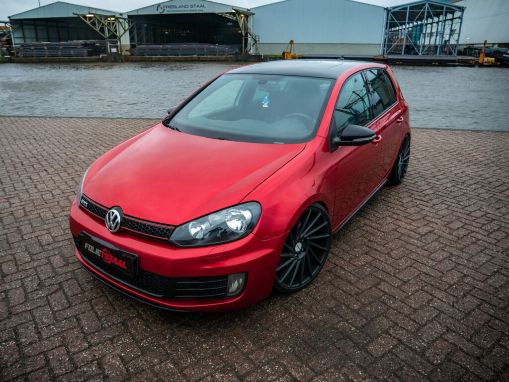 Volkswagen Golf GTI Candy Red