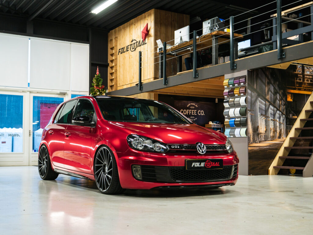 Volkswagen Golf GTI Candy Red