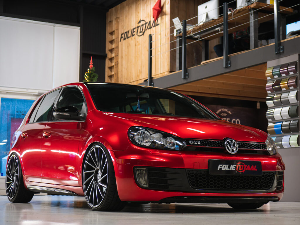 Volkswagen Golf GTI Candy Red