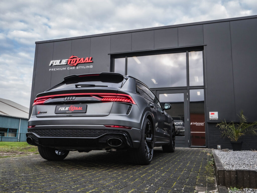 Audi RSQ8 Daytona gray / Matte Paint Protection Film