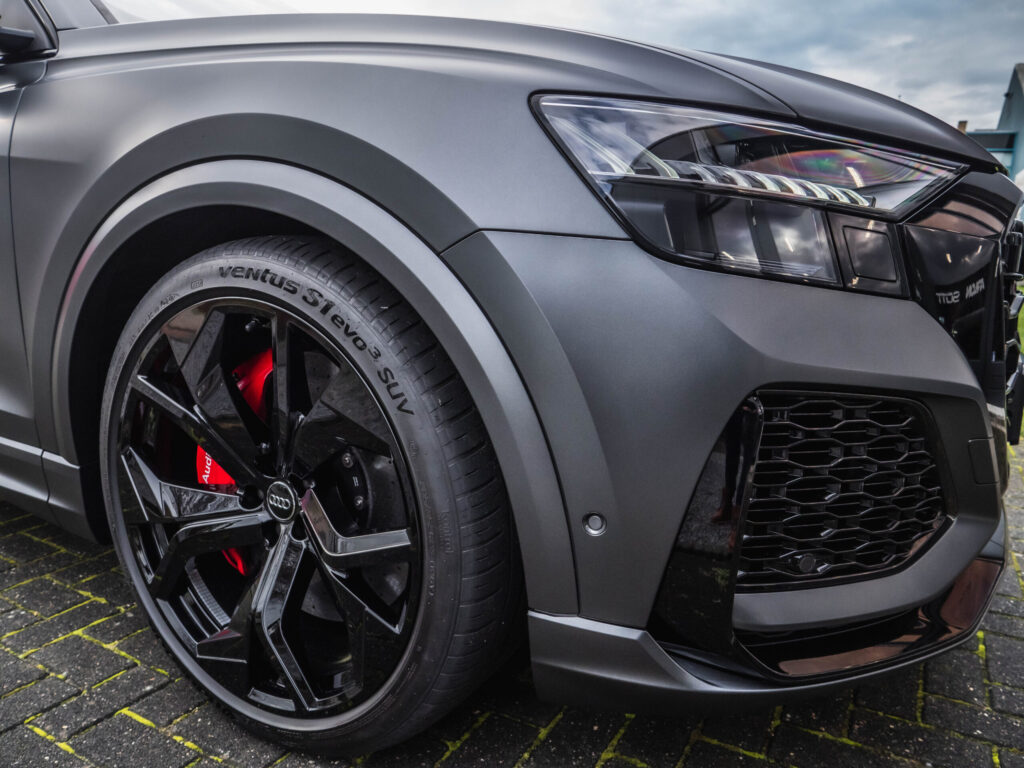 Audi RSQ8 Daytona gray / Matte Paint Protection Film
