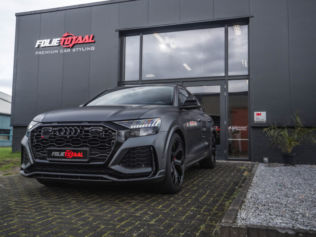 Audi RSQ8 Daytona gray / Matte Paint Protection Film