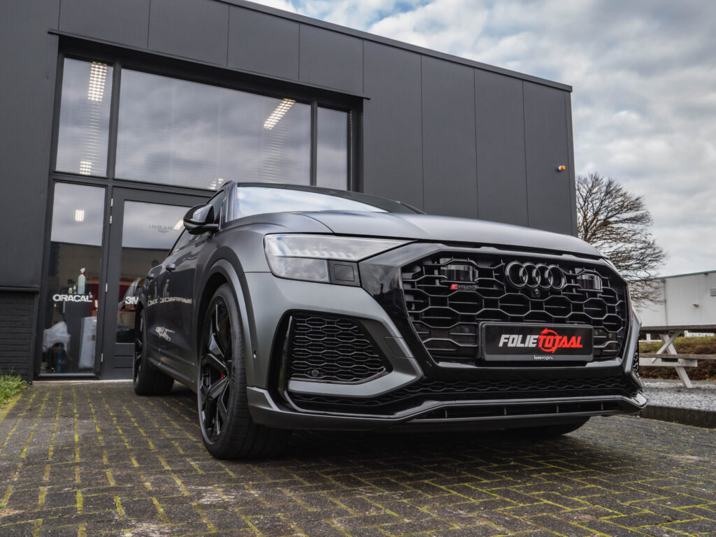 Audi RSQ8 Daytona gray / Matte Paint Protection Film