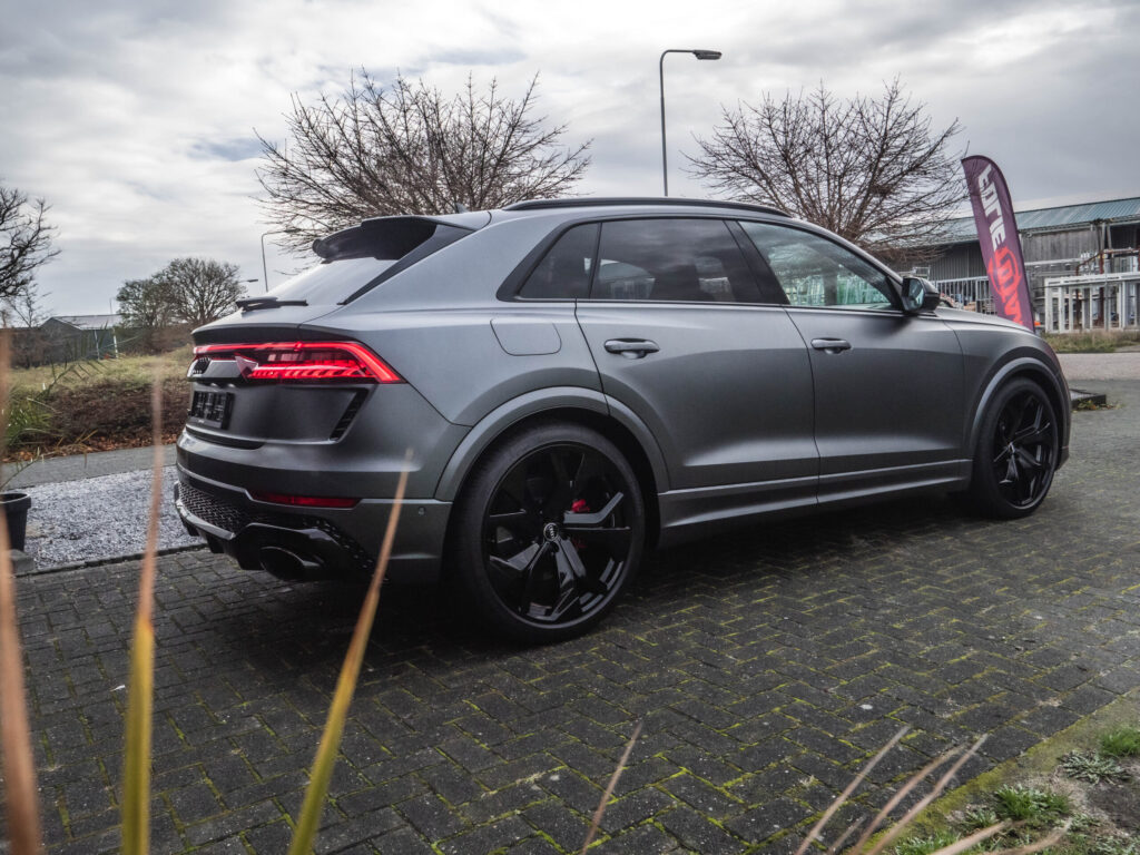 Audi RSQ8 Daytona gray / Matte Paint Protection Film