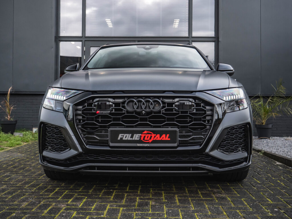 Audi RSQ8 Daytona gray / Matte Paint Protection Film