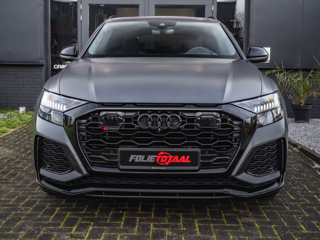 Audi RSQ8 Daytona gray / Matte Paint Protection Film