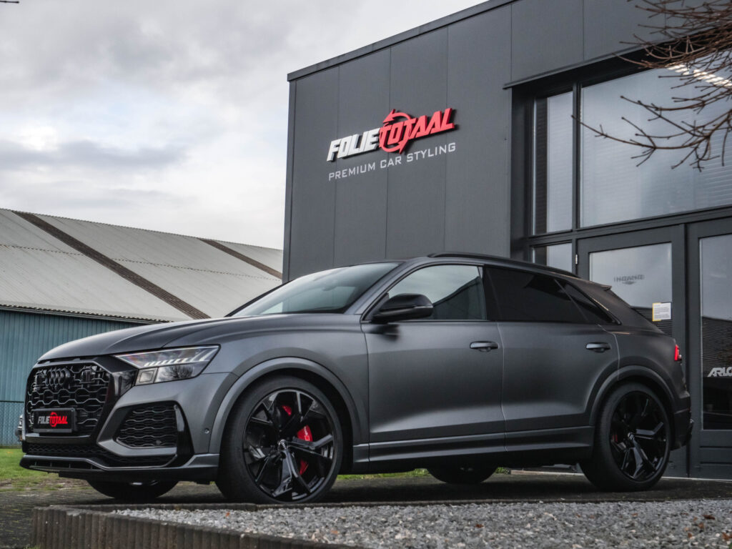 Audi RSQ8 Daytona gray / Matte Paint Protection Film