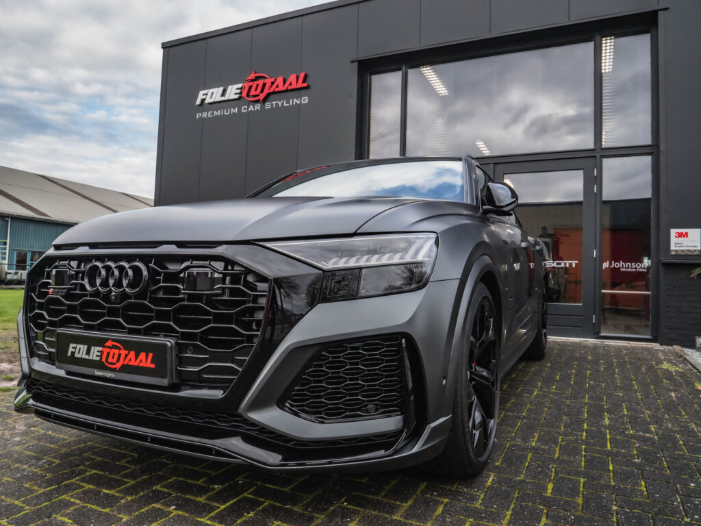 Audi RSQ8 Daytona gray / Matte Paint Protection Film