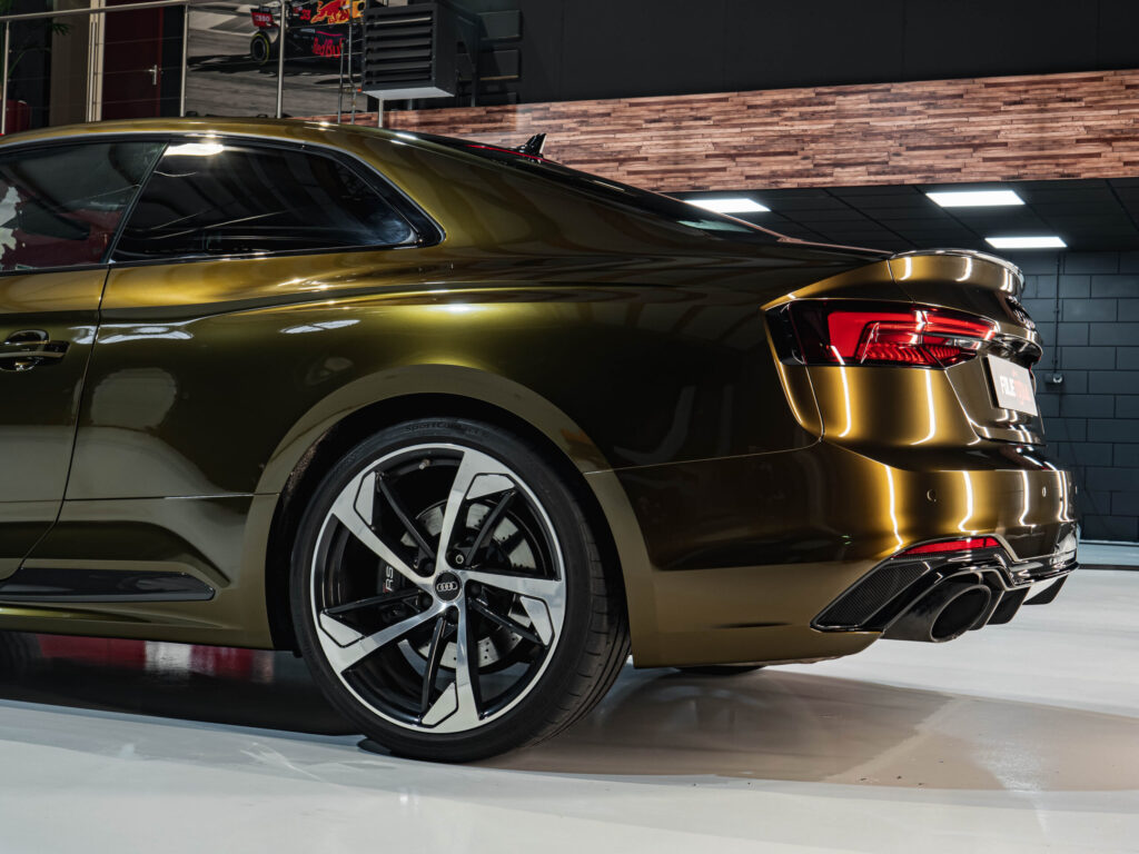 Audi RS5 Midnight Gold