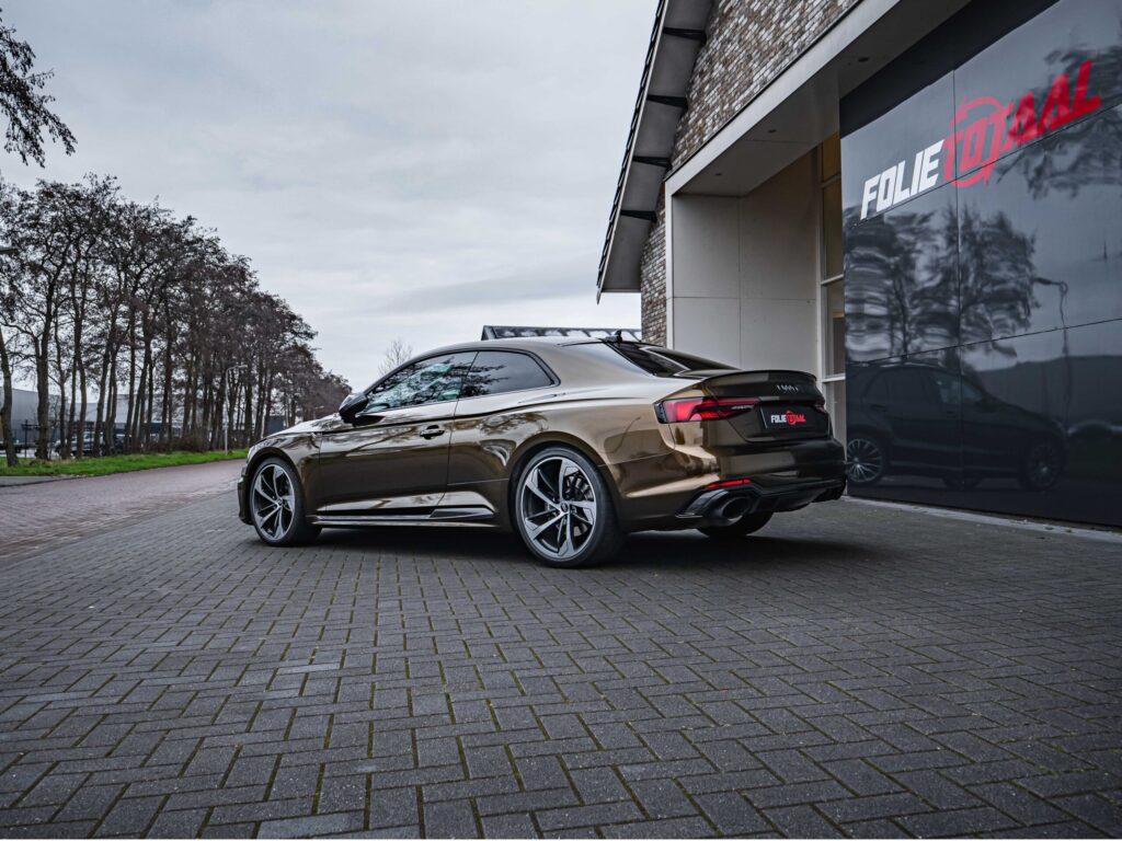 Audi RS5 Midnight Gold