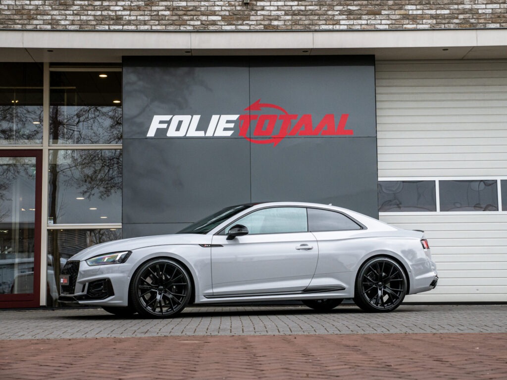 Audi RS5 Kreide full wrap & Carbon 3M Interieur Folie