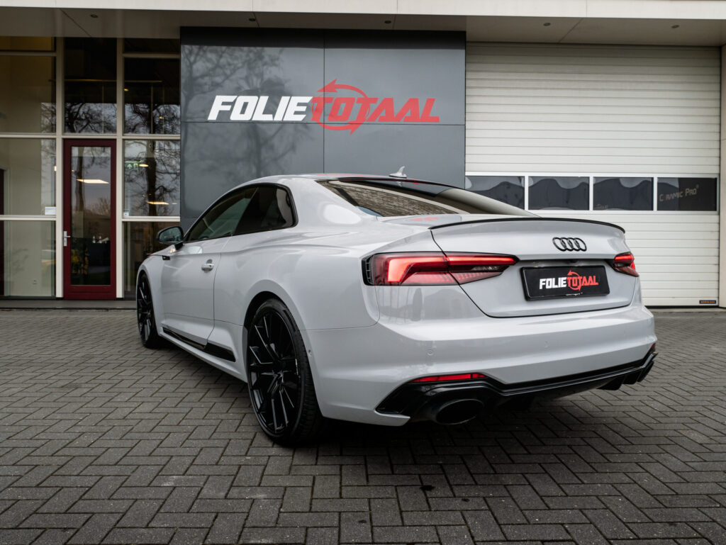 Audi RS5 Kreide full wrap & Carbon 3M Interieur Folie
