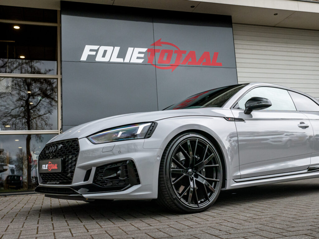 Audi RS5 Kreide full wrap & Carbon 3M Interieur Folie