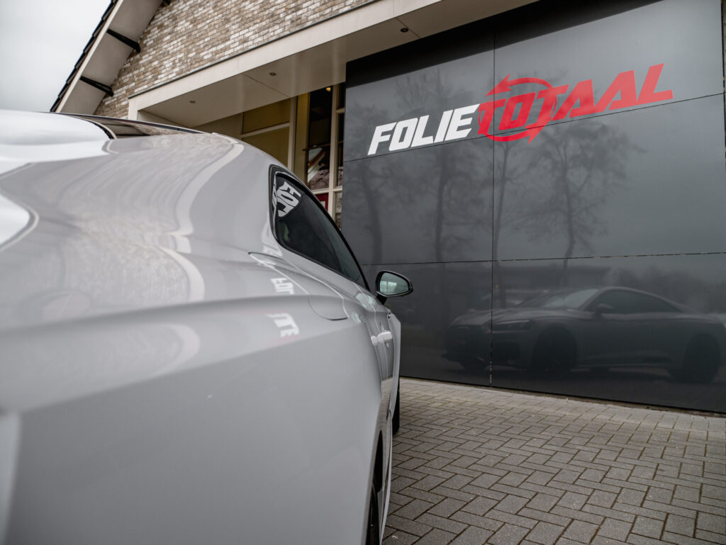 Audi RS5 Kreide full wrap & Carbon 3M Interieur Folie