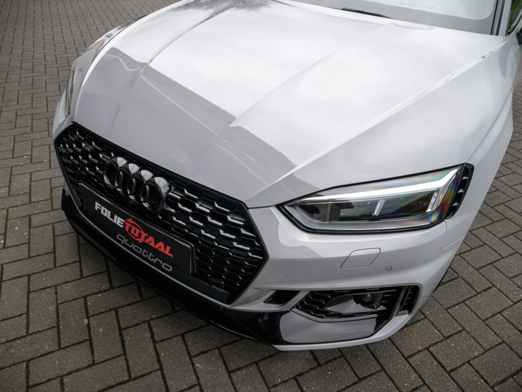 Audi RS5 Kreide full wrap & Carbon 3M Interieur Folie