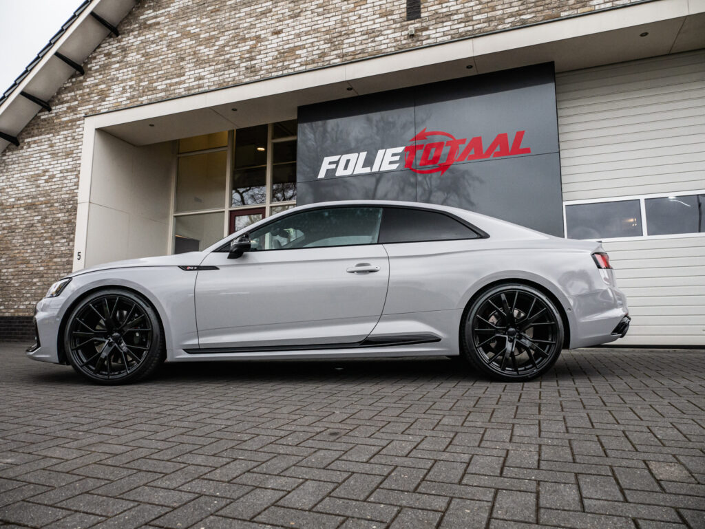 Audi RS5 Kreide full wrap & Carbon 3M Interieur Folie