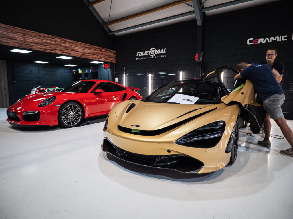 McLaren 720S ELVA