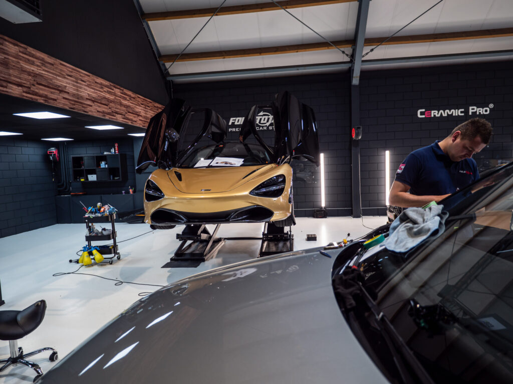 McLaren 720S ELVA