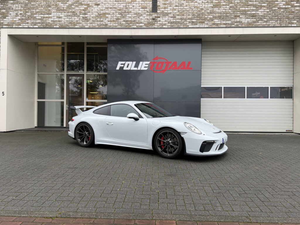 Porsche 911 GT3 – styling met supergloss carbon