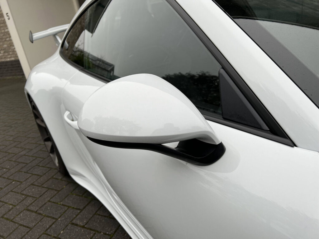 Porsche 911 GT3 – styling met supergloss carbon