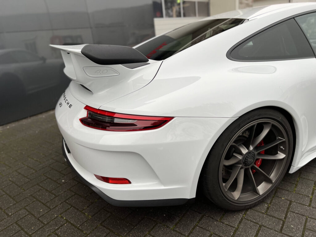 Porsche 911 GT3 – styling met supergloss carbon