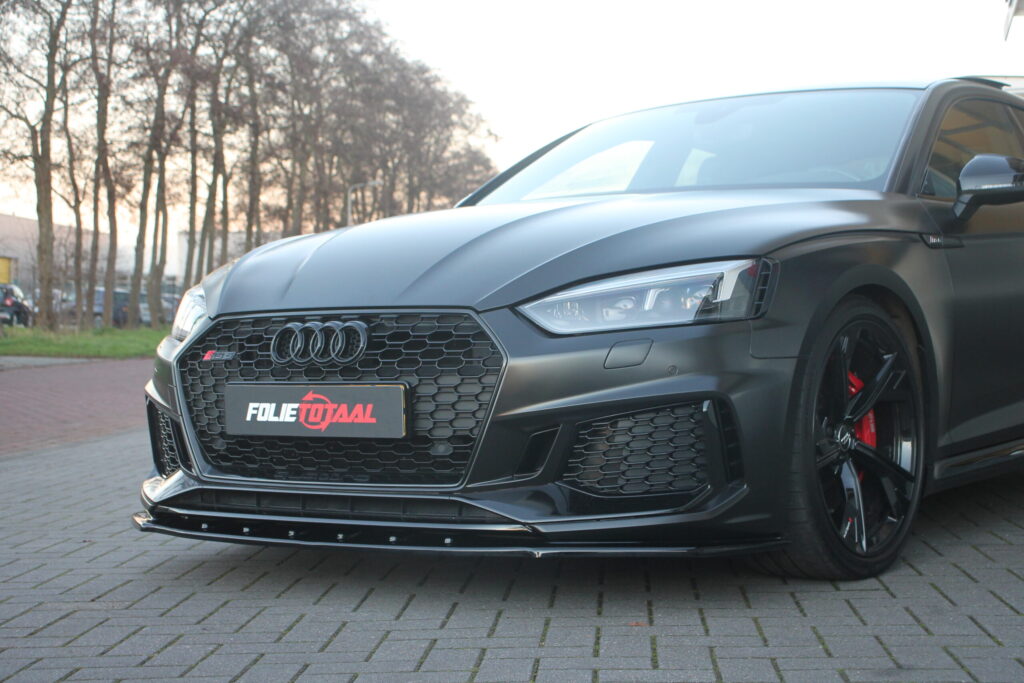 Audi RS5 in SatinBlack