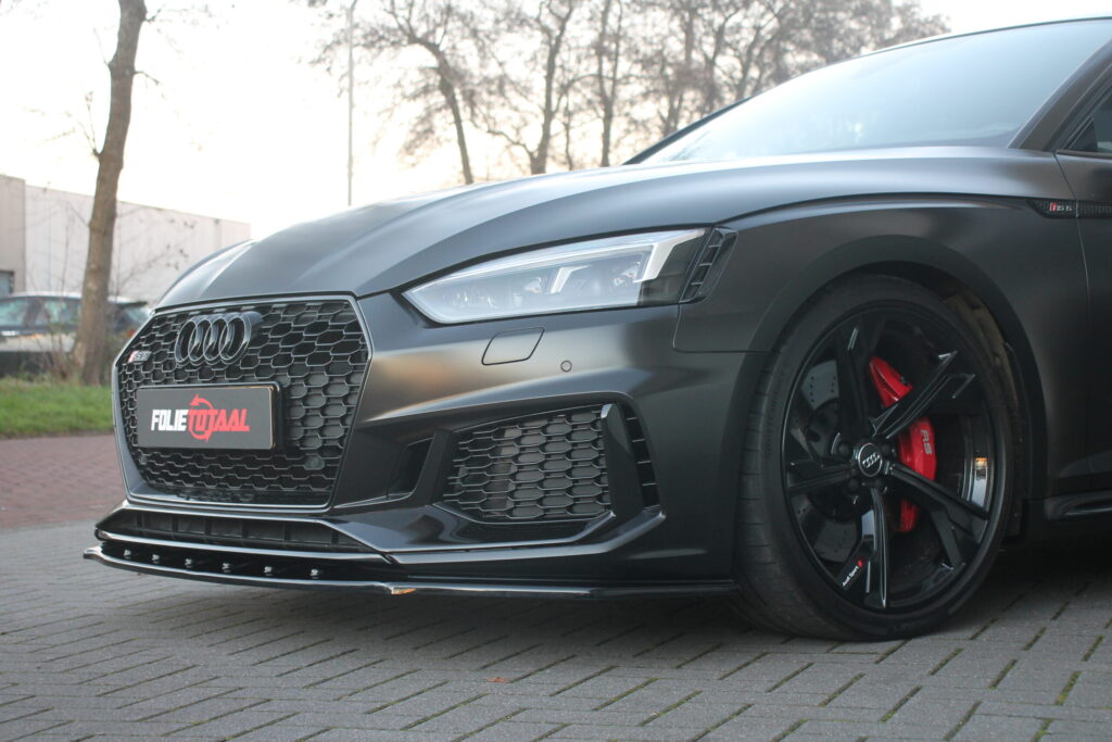 Audi RS5 in SatinBlack