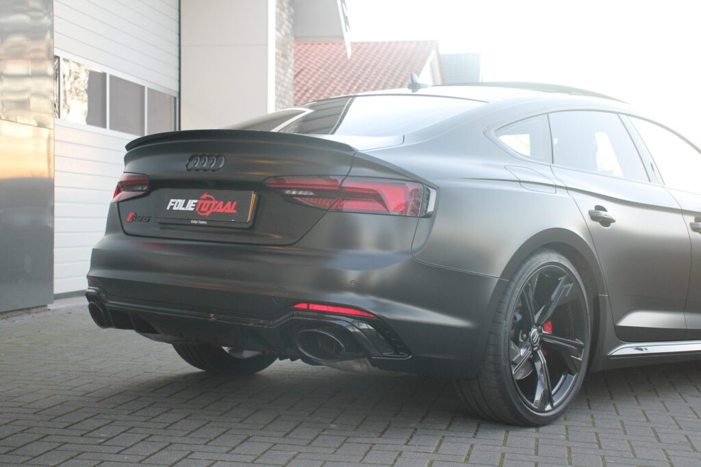 Audi RS5 in SatinBlack