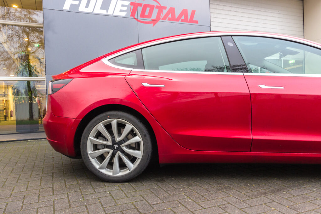 Tesla Model 3 blinderen