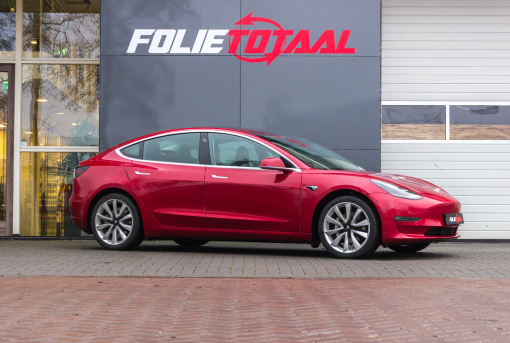 Tesla Model 3 blinderen