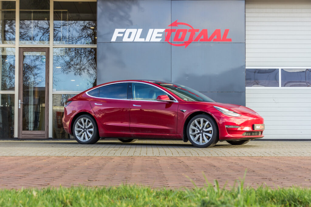 Tesla Model 3 blinderen