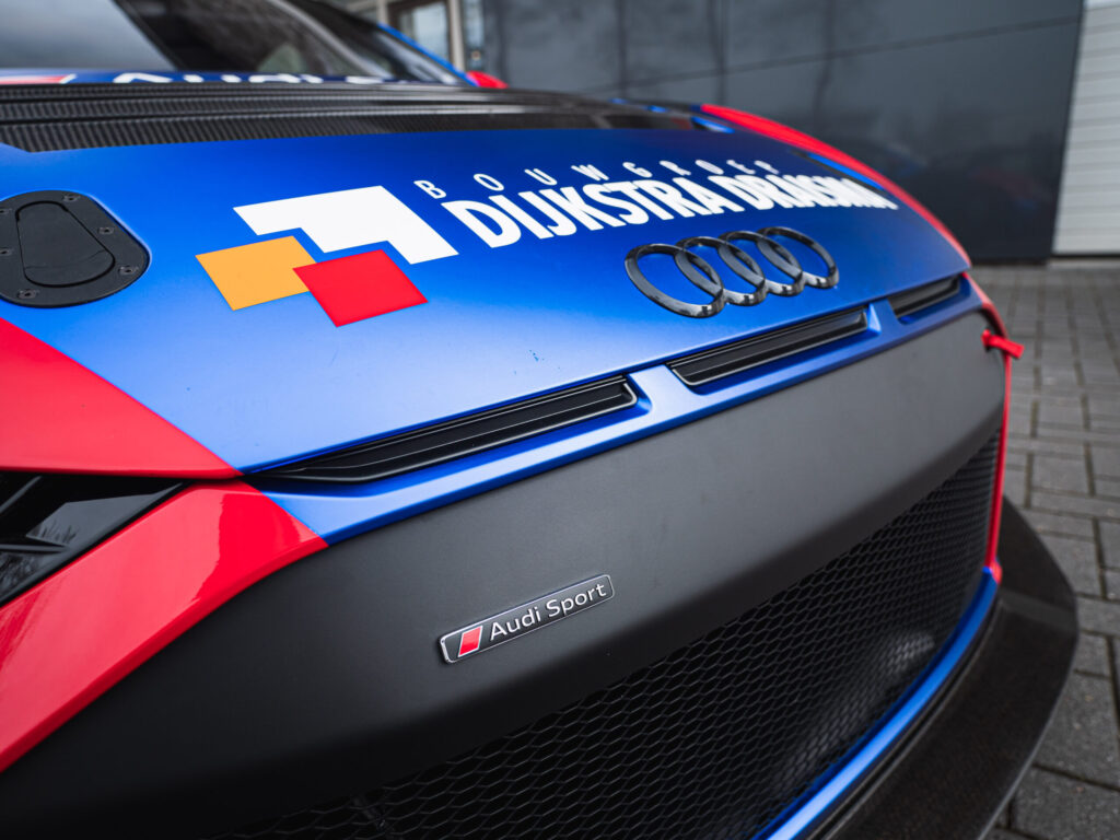 Audi R8 V10 LMS