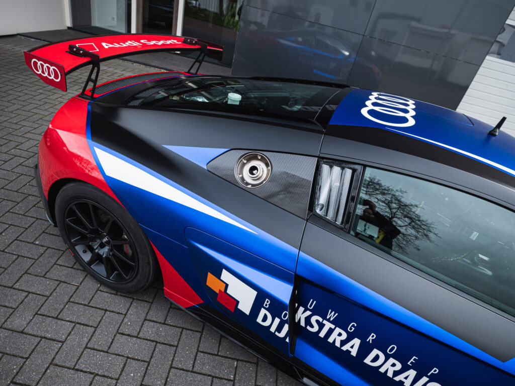 Audi R8 V10 LMS