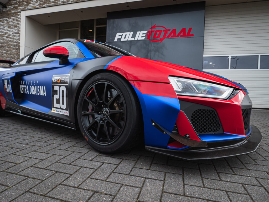 Audi R8 V10 LMS