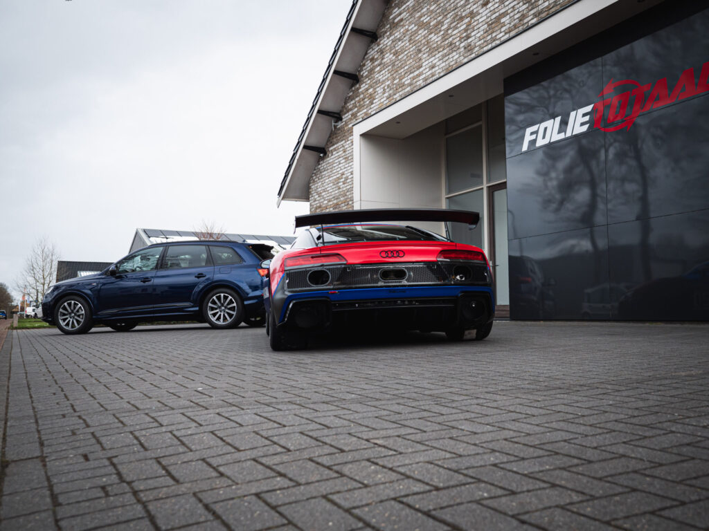 Audi R8 V10 LMS