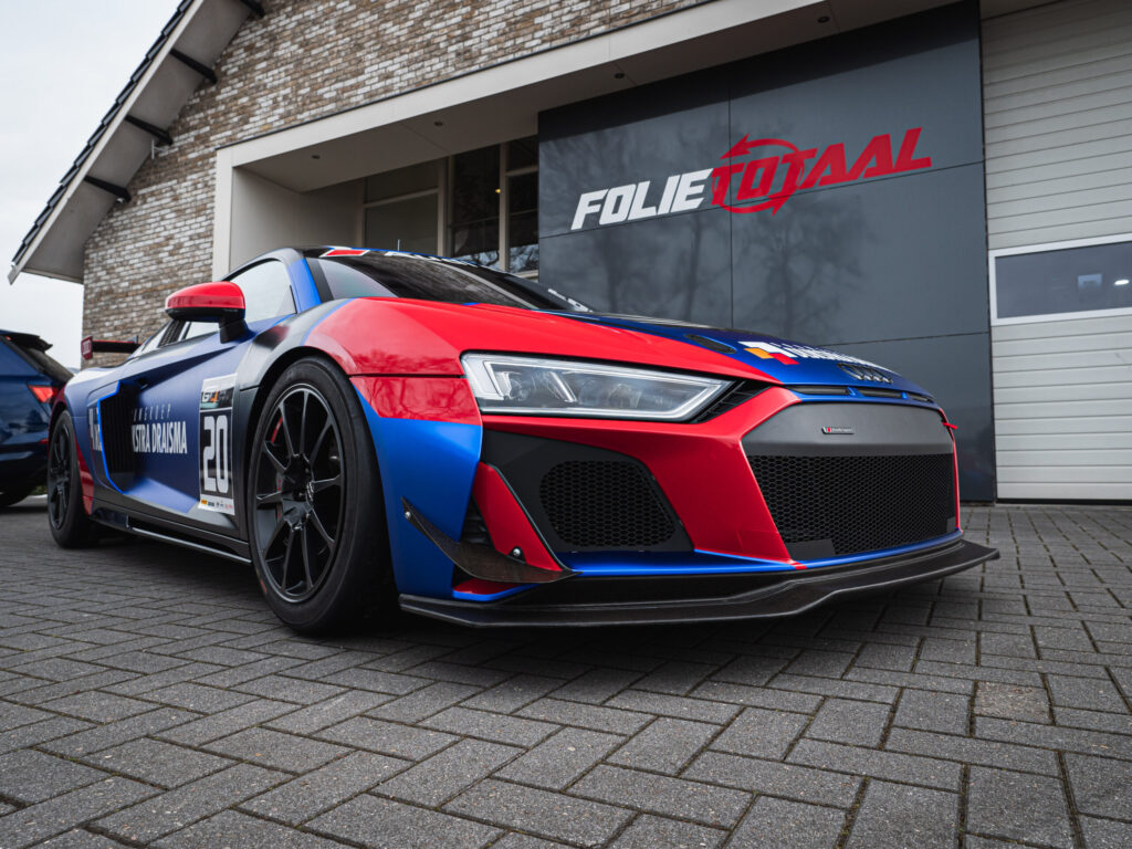 Audi R8 V10 LMS