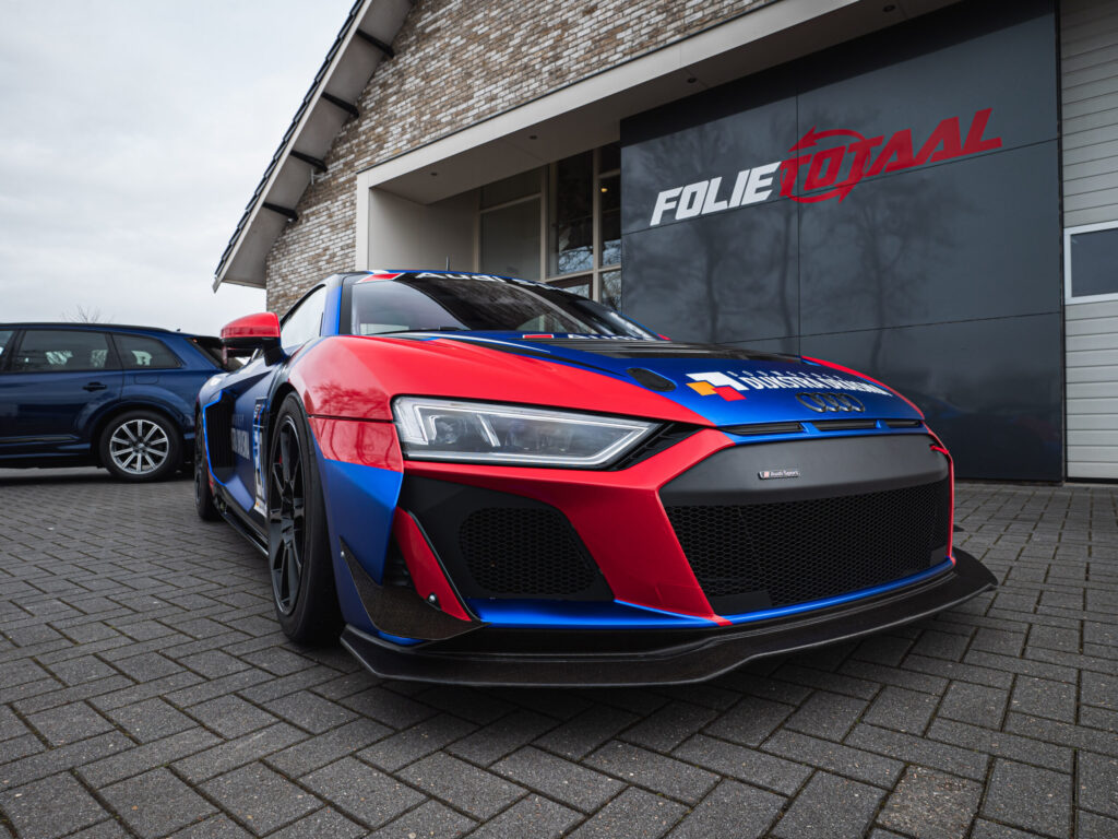 Audi R8 V10 LMS