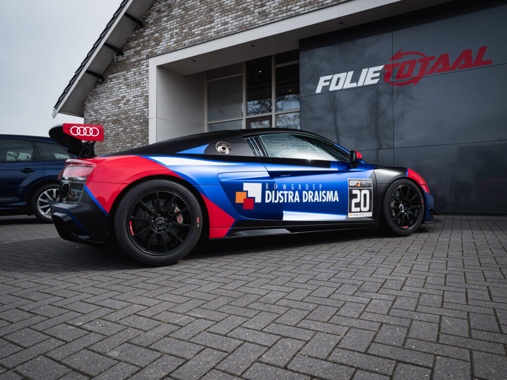 Audi R8 V10 LMS